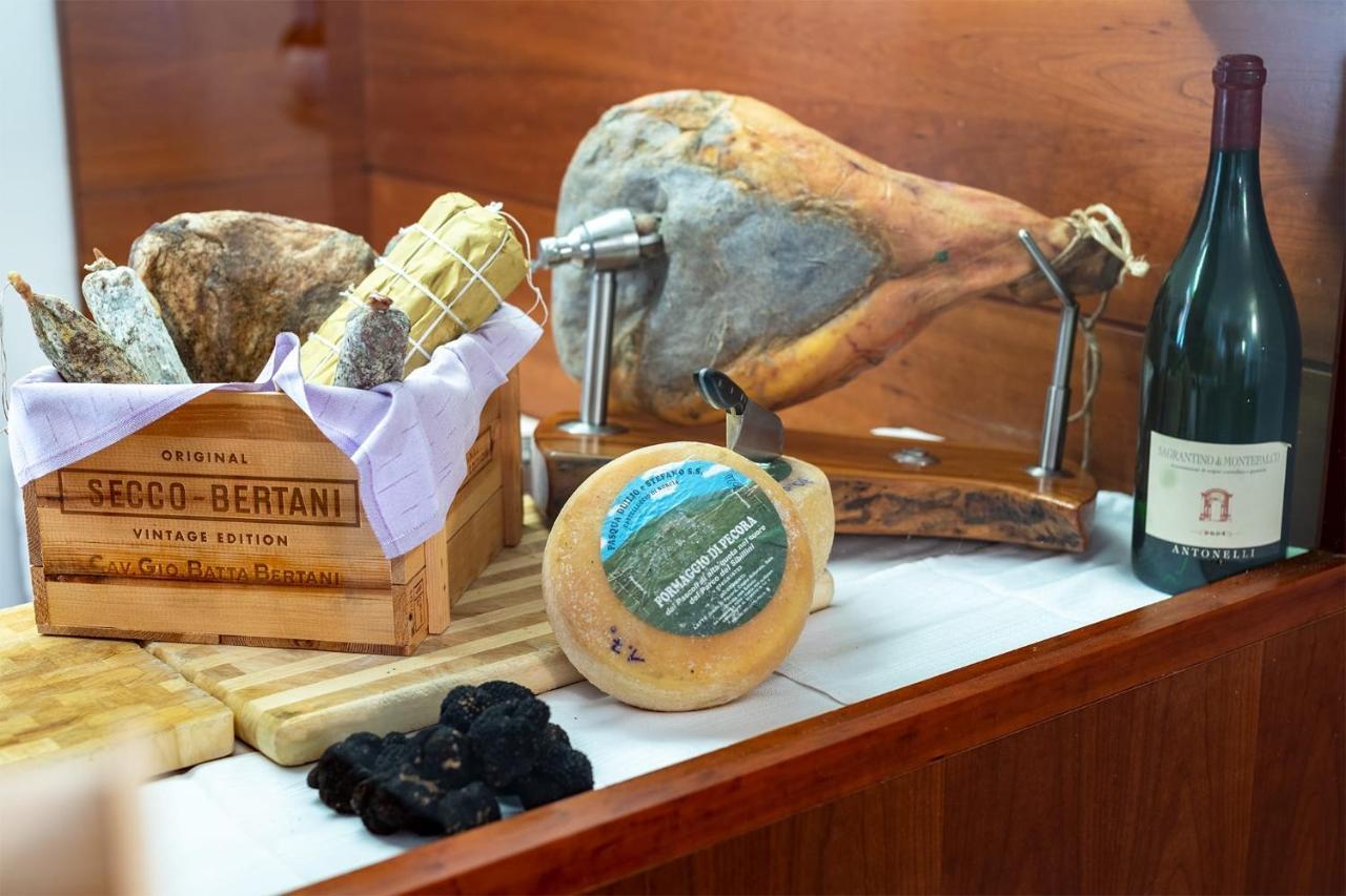 Albergo Ristorante Il Terziere Trevi Dış mekan fotoğraf