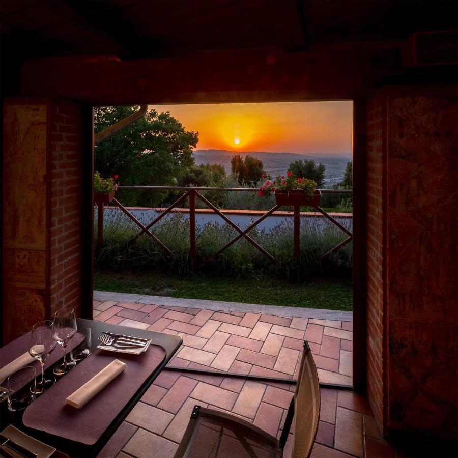 Albergo Ristorante Il Terziere Trevi Dış mekan fotoğraf